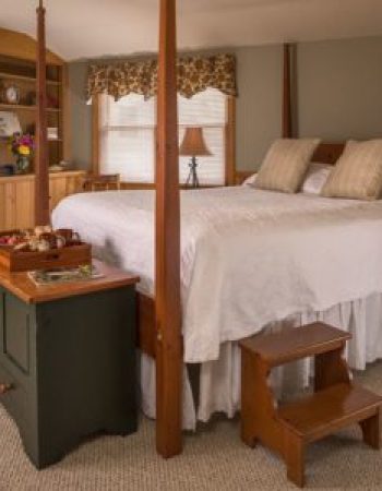 The Wooden Duck Bed and Breakfast