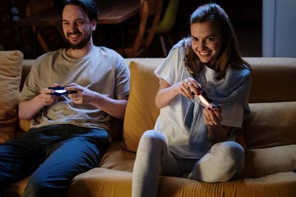 Movie Night Ideas AT Home For Couples