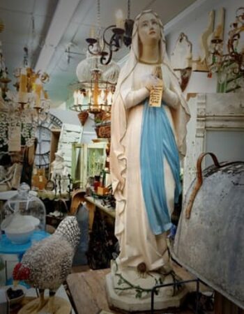 The Agoura Antique Mart