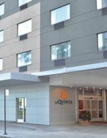 La Quinta Inn & Suites By Wyndham Chicago-Lake Shore